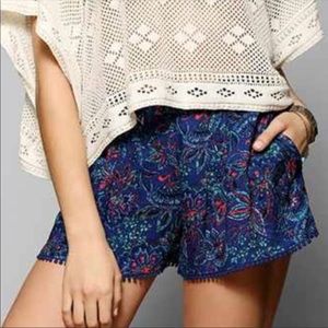 Ecote floral short and elastic waist